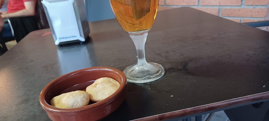 Cafeteria Exconxuro — Comida y bebida