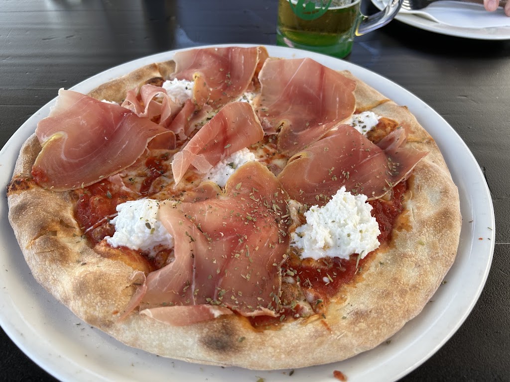 Restaurante L'Italiano — Comida y bebida