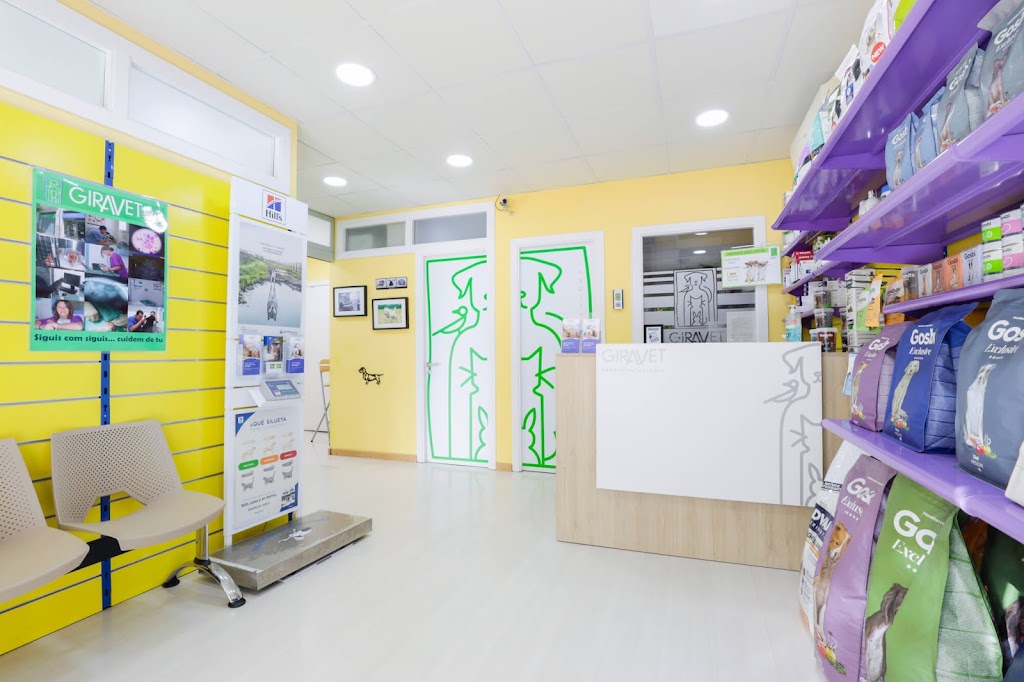 GIRAVET CENTRE VETERINARI — Del propietario