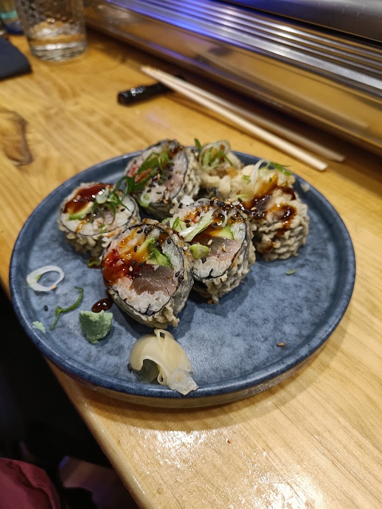 IKIGAI BENTO SUSHI — California roll