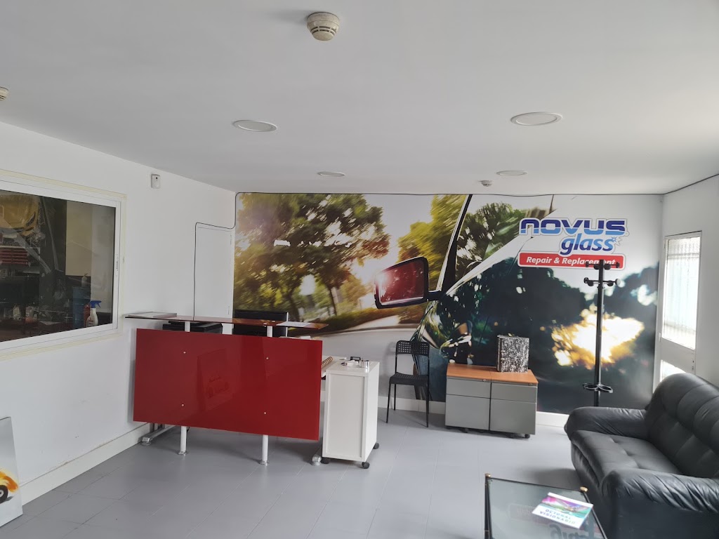 Rualjo Automocion — Interior