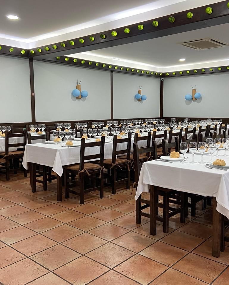 Restaurante Cafeteria El Cruze — Ambiente