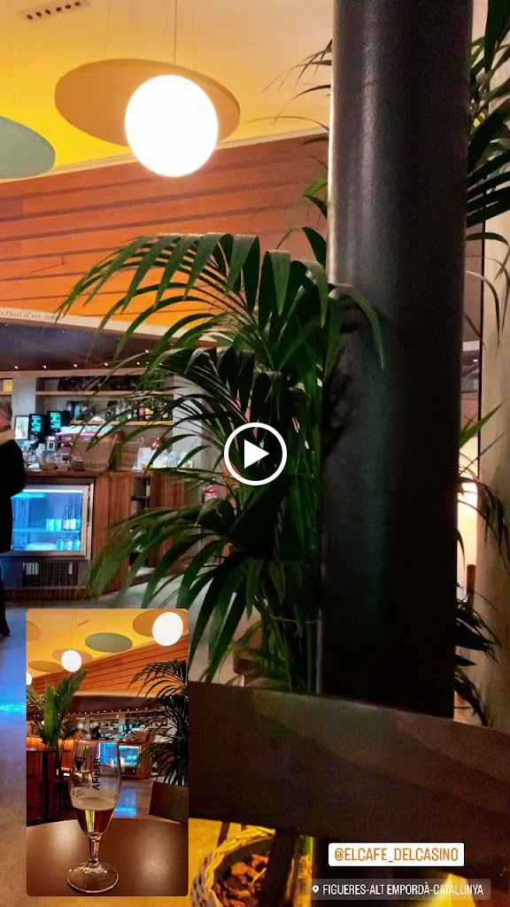 El Cafe del Casino por tints Figueres — Videos