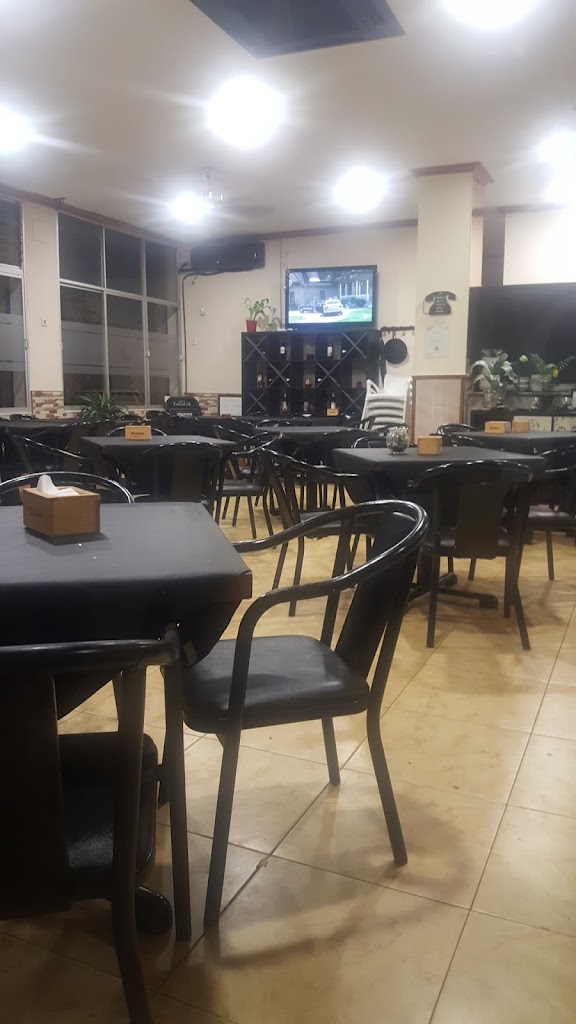 Bar Cerveceria Casa Pepi — Ambiente