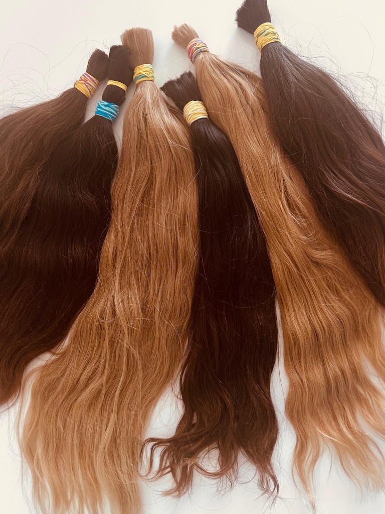Extensiones Queratina Huelva - Your Loung Hair — Del propietario