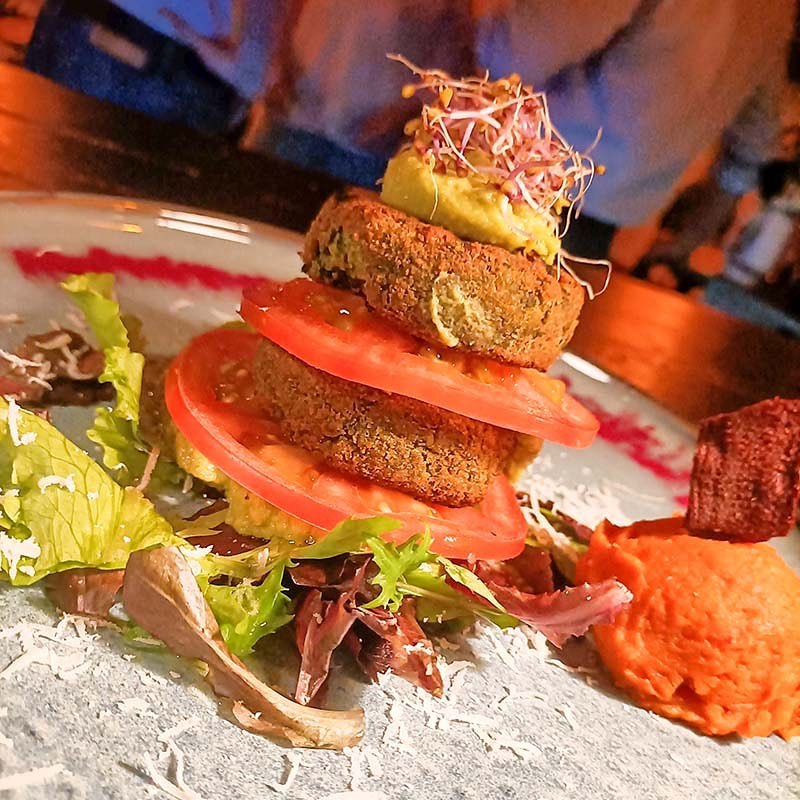 IBIZA restaurant Torremolinos — Comida y bebida