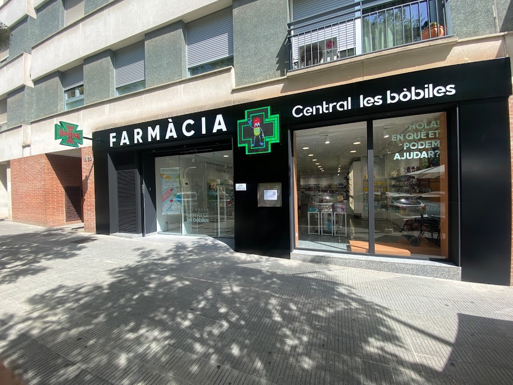 Farmacia Central les Bobiles (b18 farmacia)