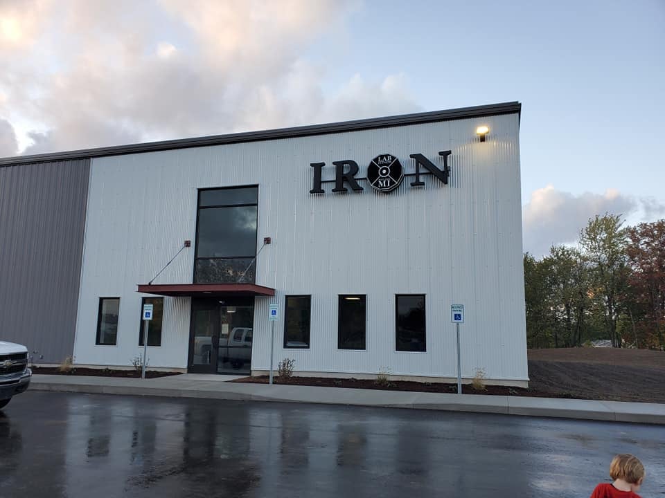  Iron Lab Fitness