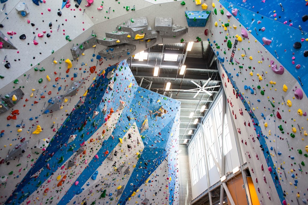  Momentum Indoor Climbing Millcreek