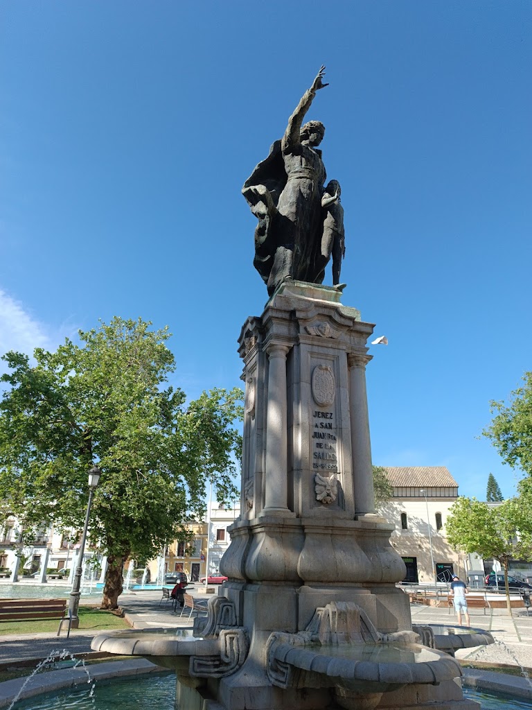 Monumento a San Juan Bautista de la Salle