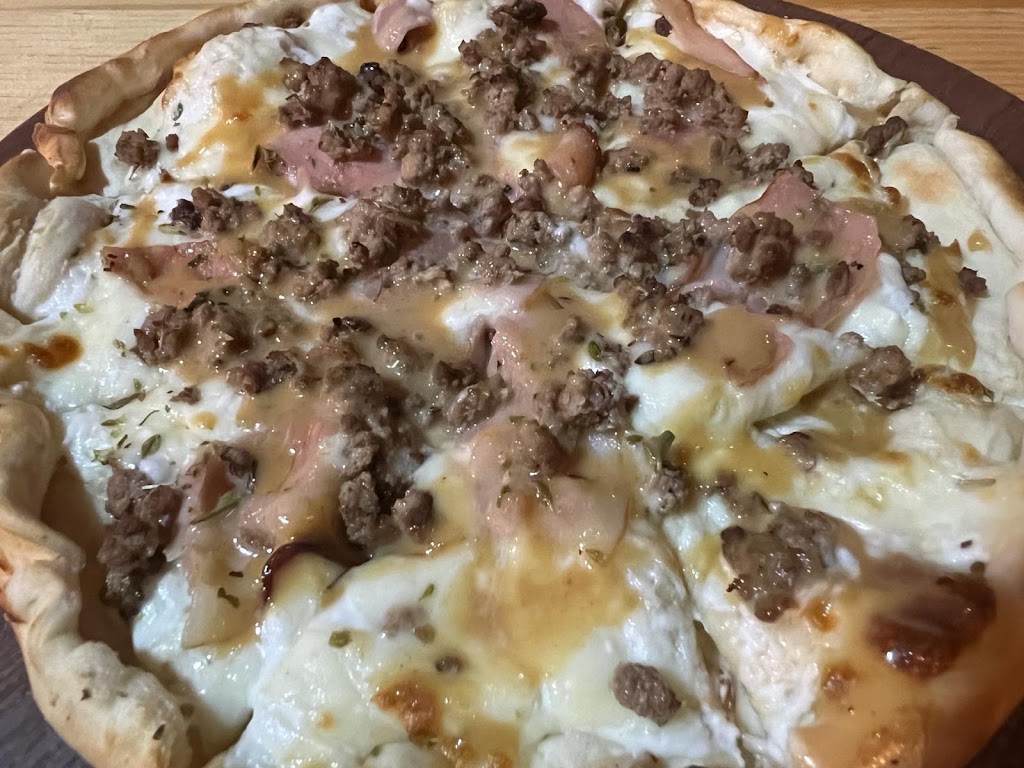 Pizzeria,hamburgueseria jous — Comida y bebida