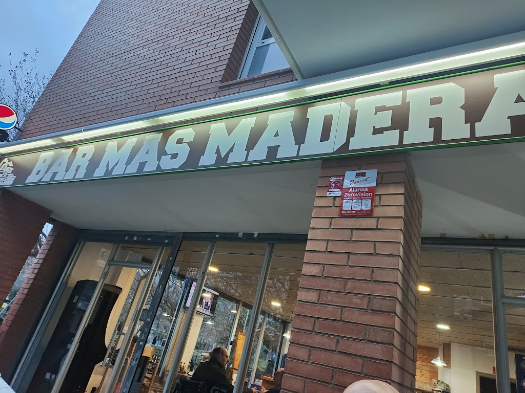 Bar Mas Madera