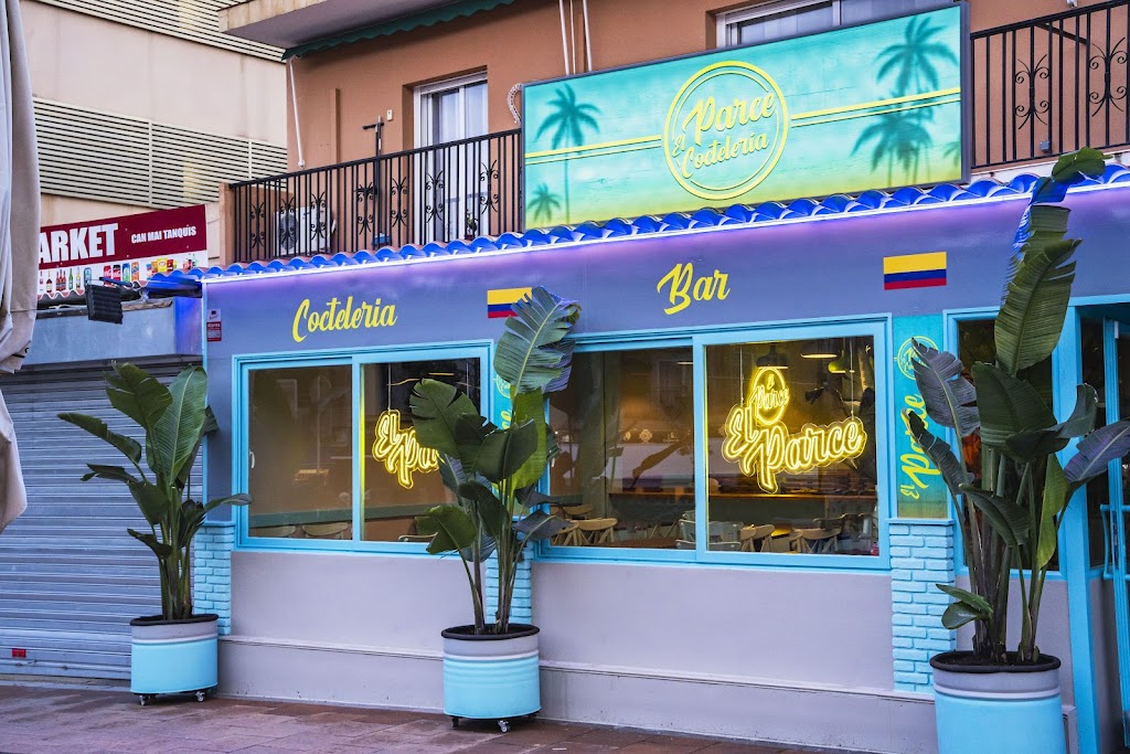 EL PARCE - Cocteleria, Bar & Restaurante