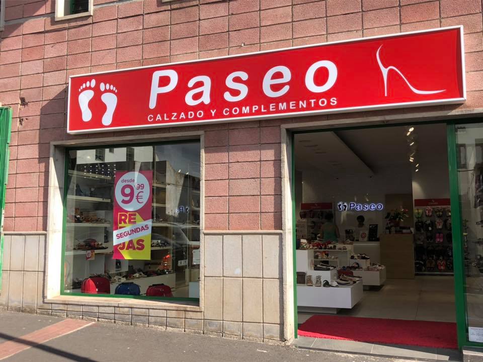 Tienda de Zapatos Calzados Paseo