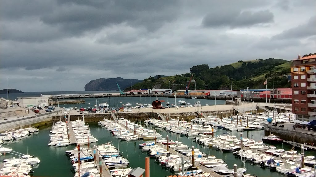 Bar Sardaka Bermeo — Puerto Deportivo