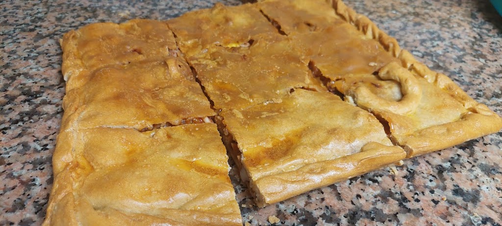 Furancho Alejandro — Comida y bebida