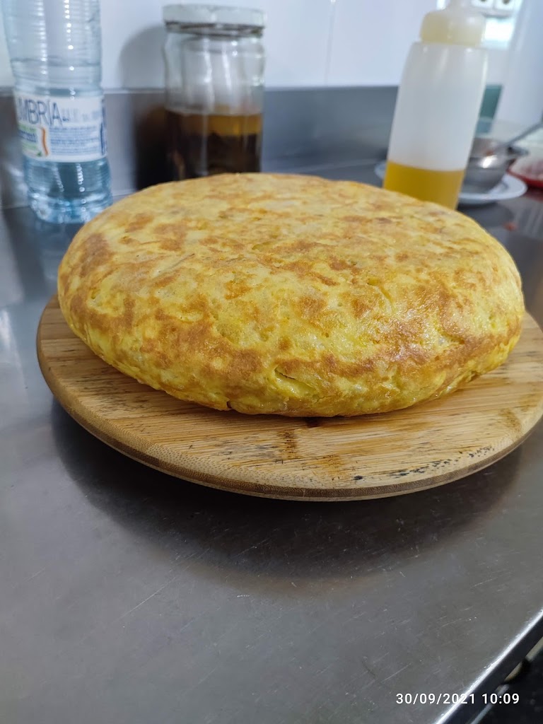 Restaurante Buenache — Comida y bebida