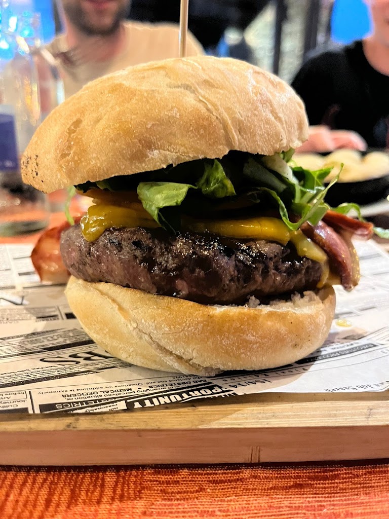 Restaurante Candente — Hamburguesa