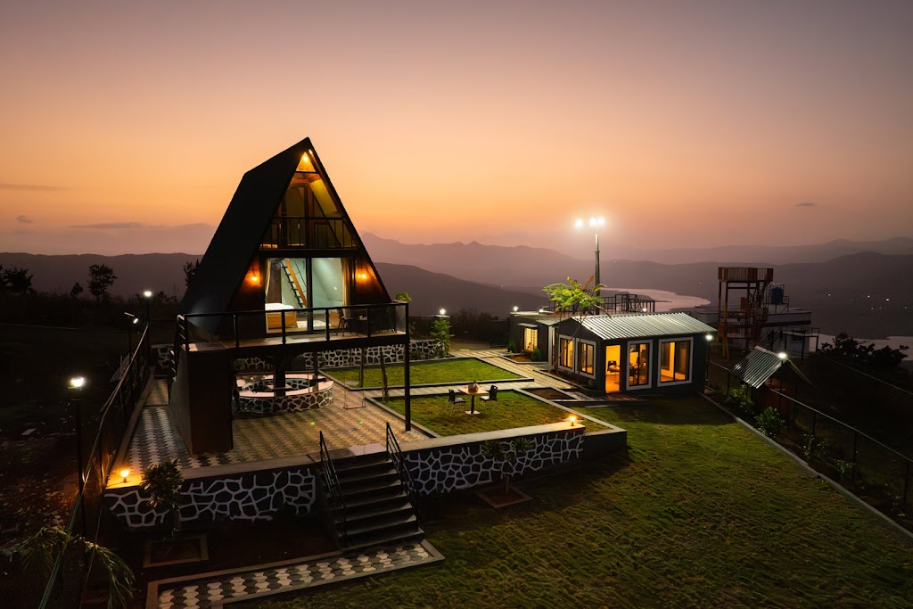 Stayvista At Peak Paddle In Pune 1 Bhk Premium Holiday Home