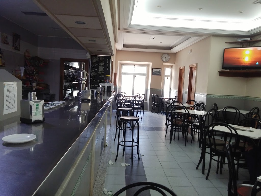 Bar Nacional — Ambiente
