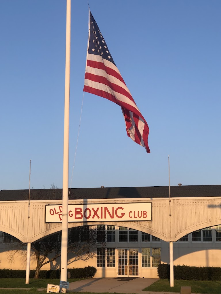  Old Dog Boxing Club