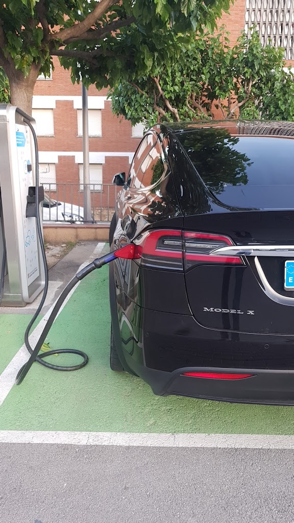 Punto de carga de coches