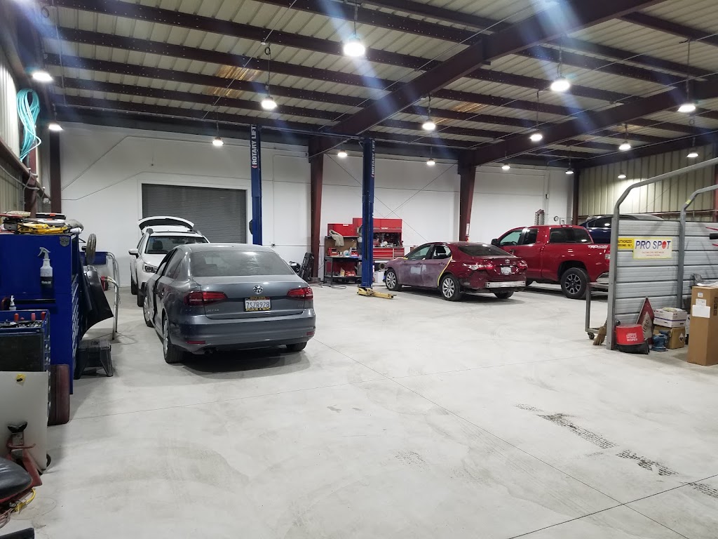 Auto Center Collision Inc in Watsonville
