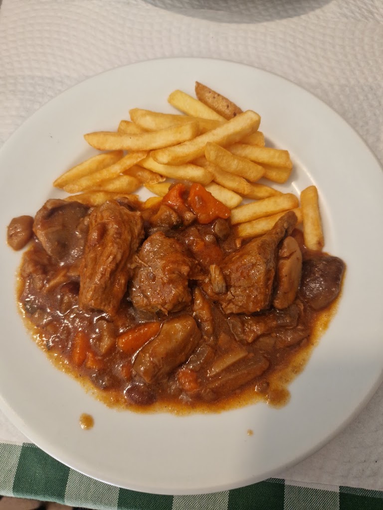 Cafeteria Nova Font Vella — Comida y bebida