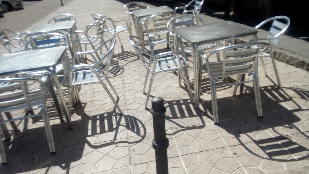 Bar Cafeteria Luis — Ambiente