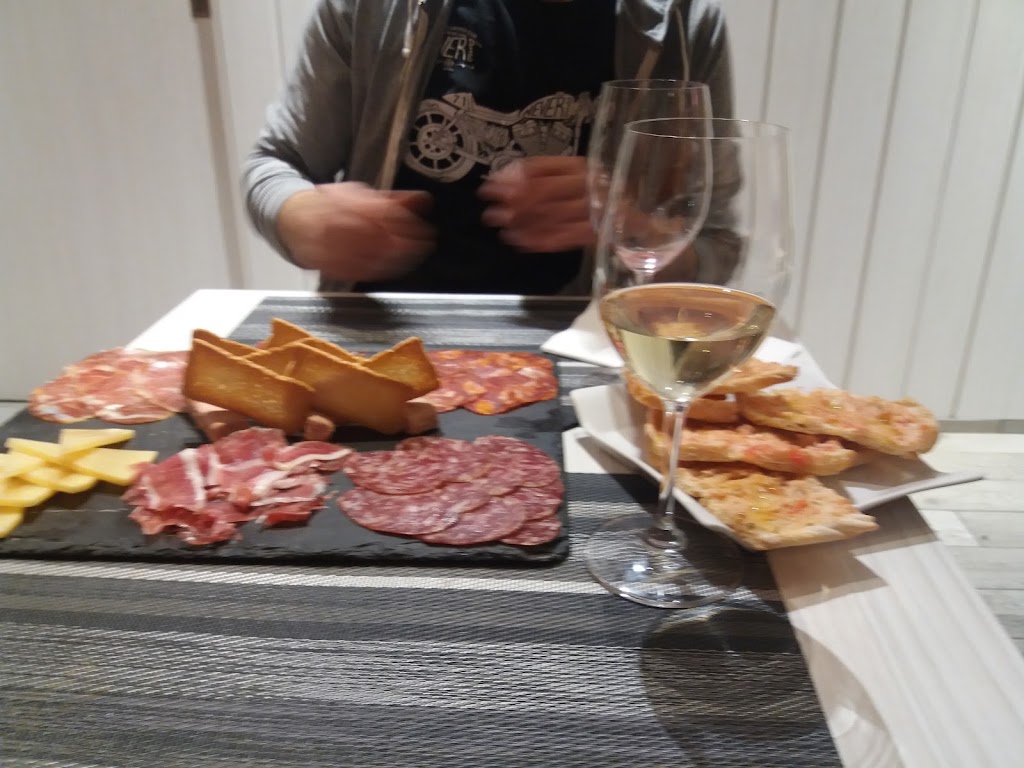 Restaurant Sarabia — Comida y bebida