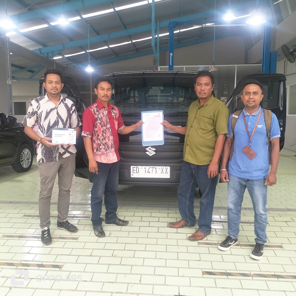 SUZUKI MOBIL WAINGAPU