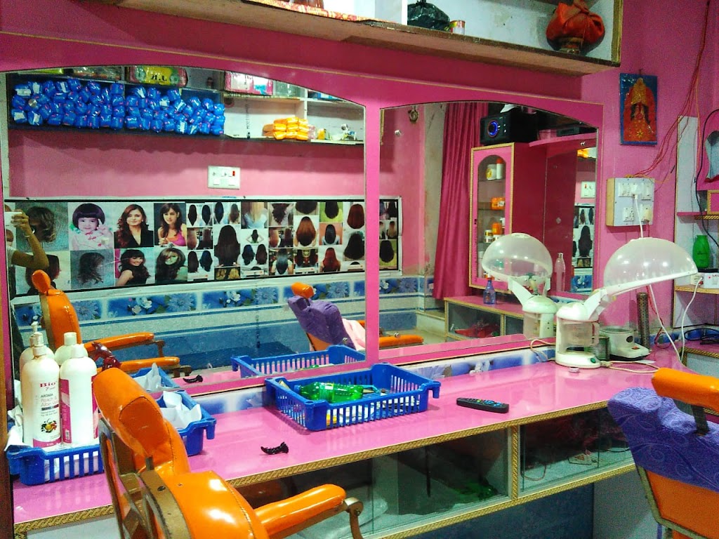 Simran Beauty Parlour And Ladies Tailor