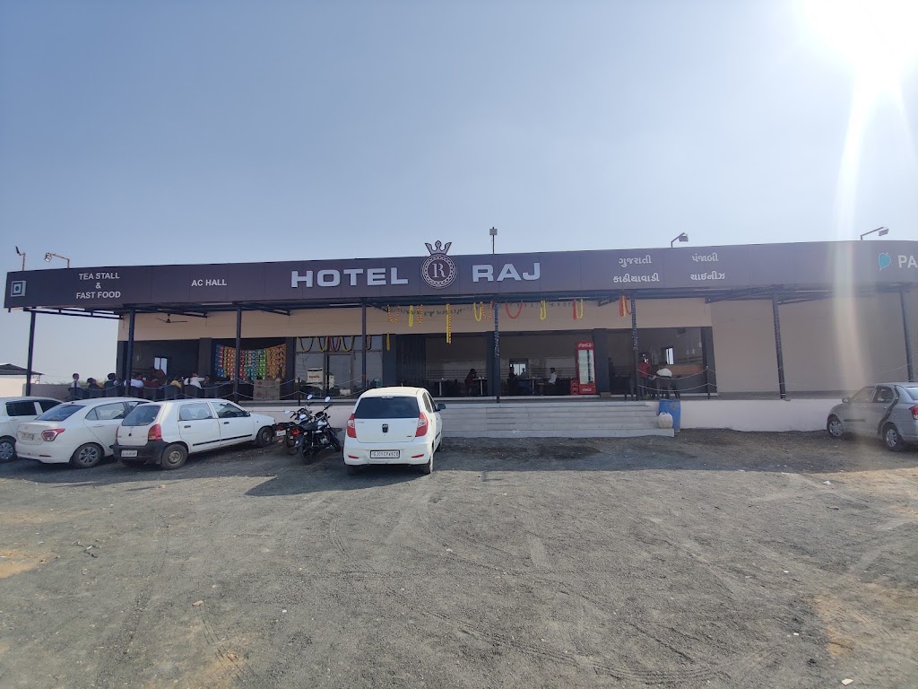 Hotel Raj
