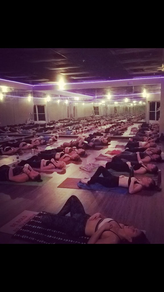  Lotus Yoga