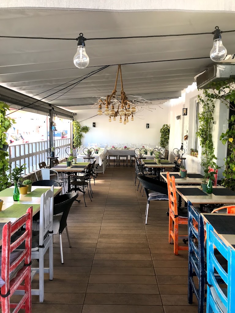 Mundo Pequeno — Ambiente