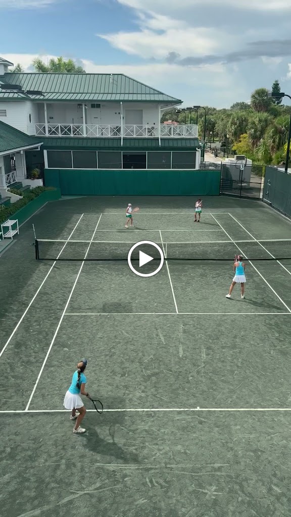  Kiwi Racquet and Fitness Club