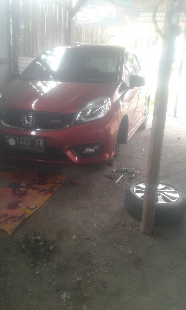 Bengkel mobil pau
