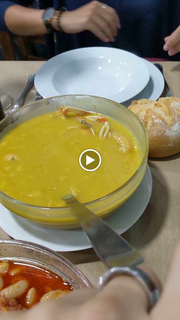 Restaurante La Cocina de Oscar Abadin — Comida y bebida