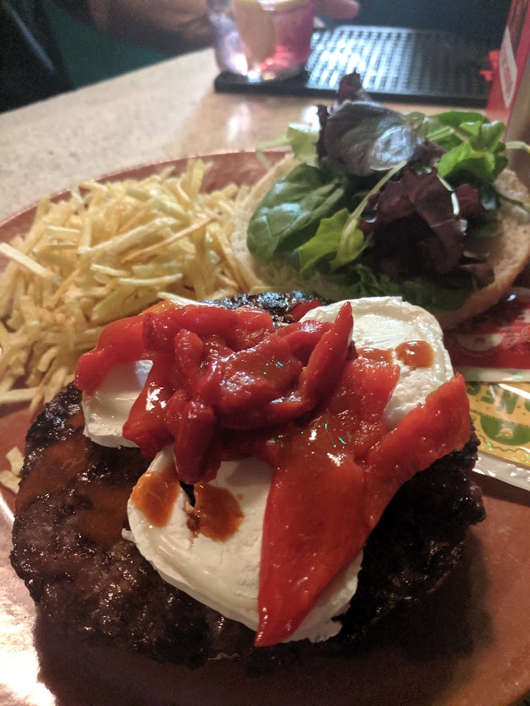 Bar Latino — Comida y bebida