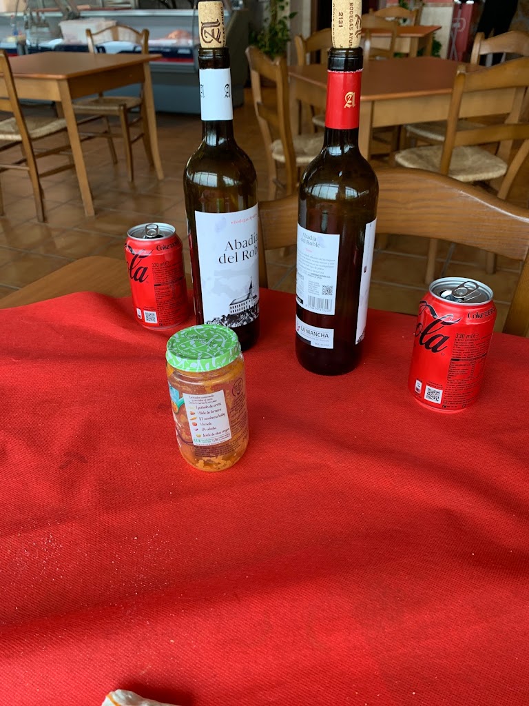 Restaurante Asador Casa Paco — Comida y bebida