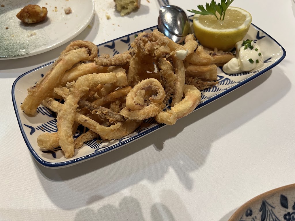 El Fondin de Trascorrales — Comida y bebida