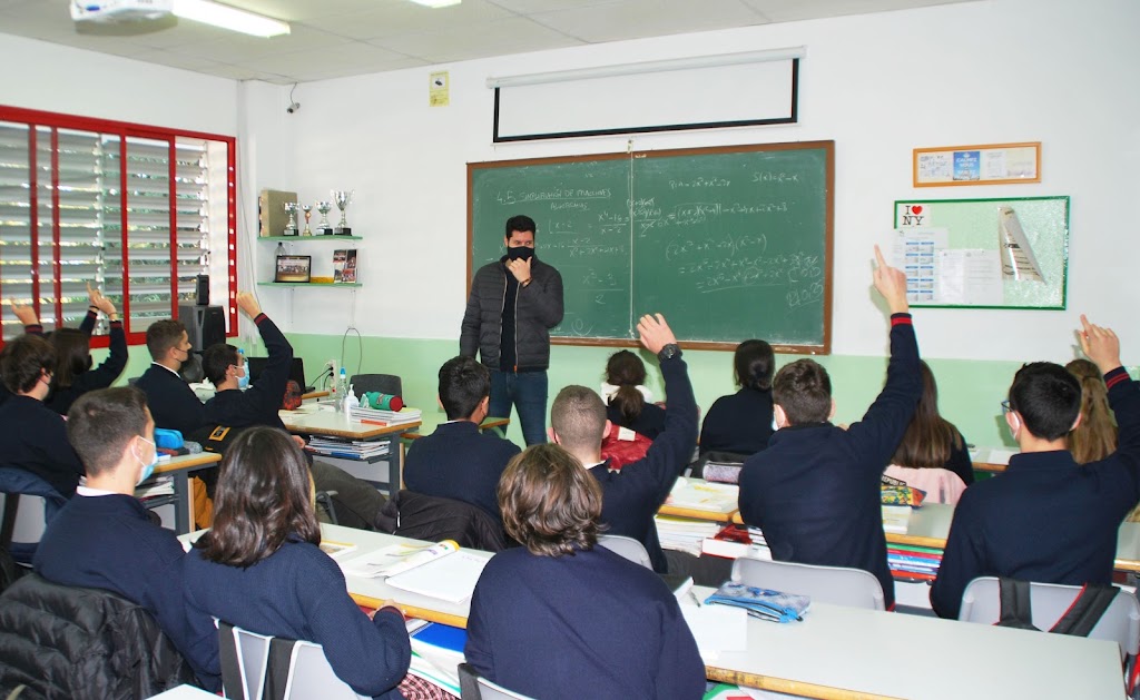 Colegio La Colina — Aula