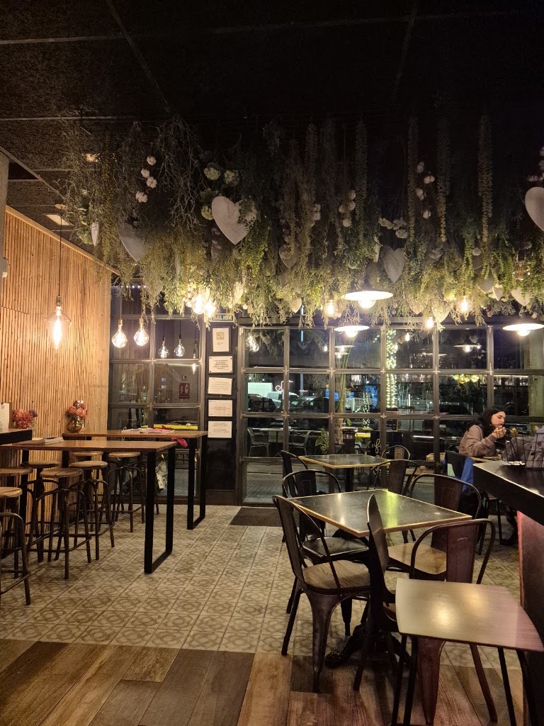 Bar restaurant Dtaping — Ambiente