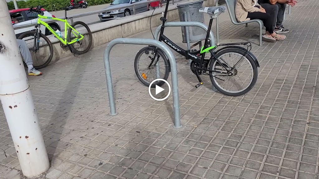 Aparcabicis estacio bus