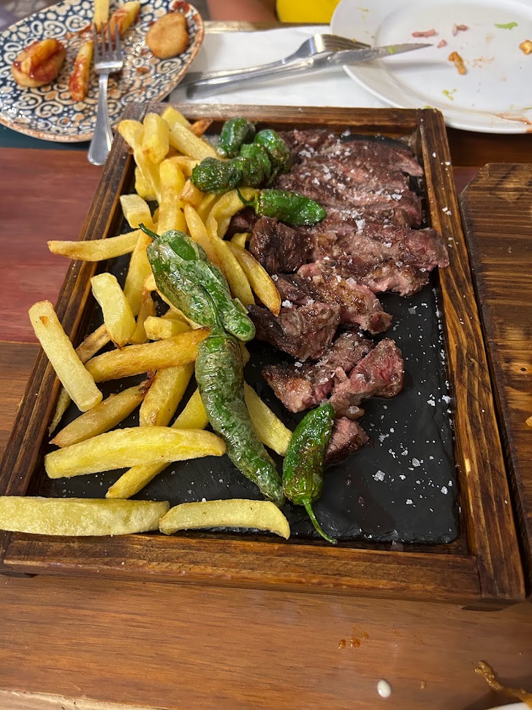 Guill Placa restaurante — Papas fritas