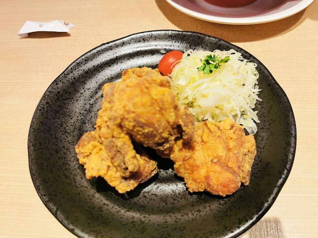 奧特拉麵Ramen Ultra 南港環球店 (錦拉麵) 的照片