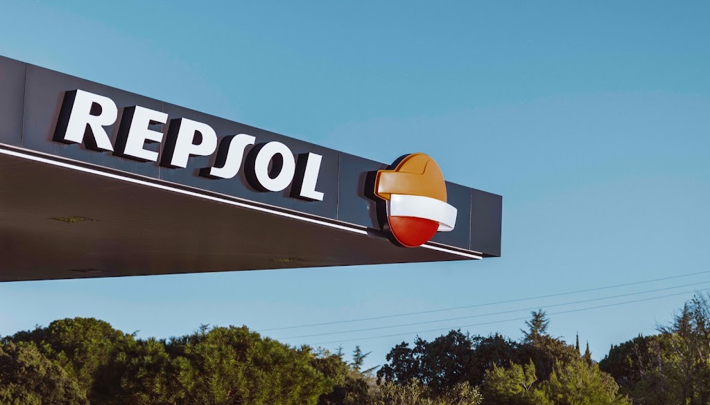 Estacion de Servicio Repsol — Del propietario