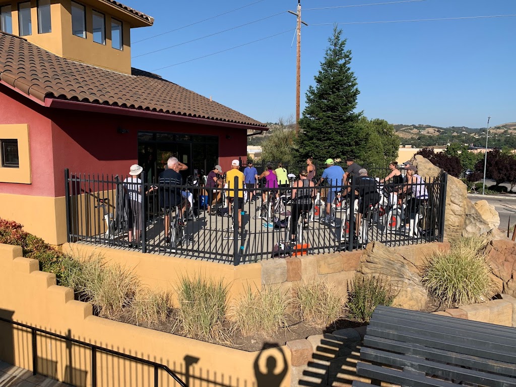  Kennedy Club Fitness