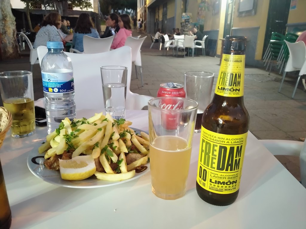 Nueva Esquina — Comida y bebida