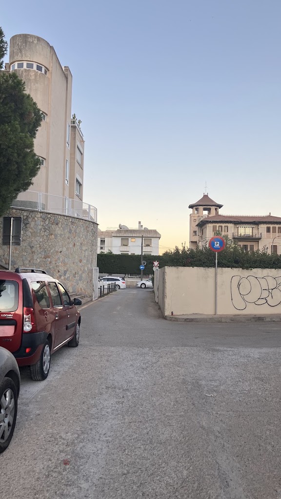 Aparcamiento Federico Garcia Lorca — Estacionamiento